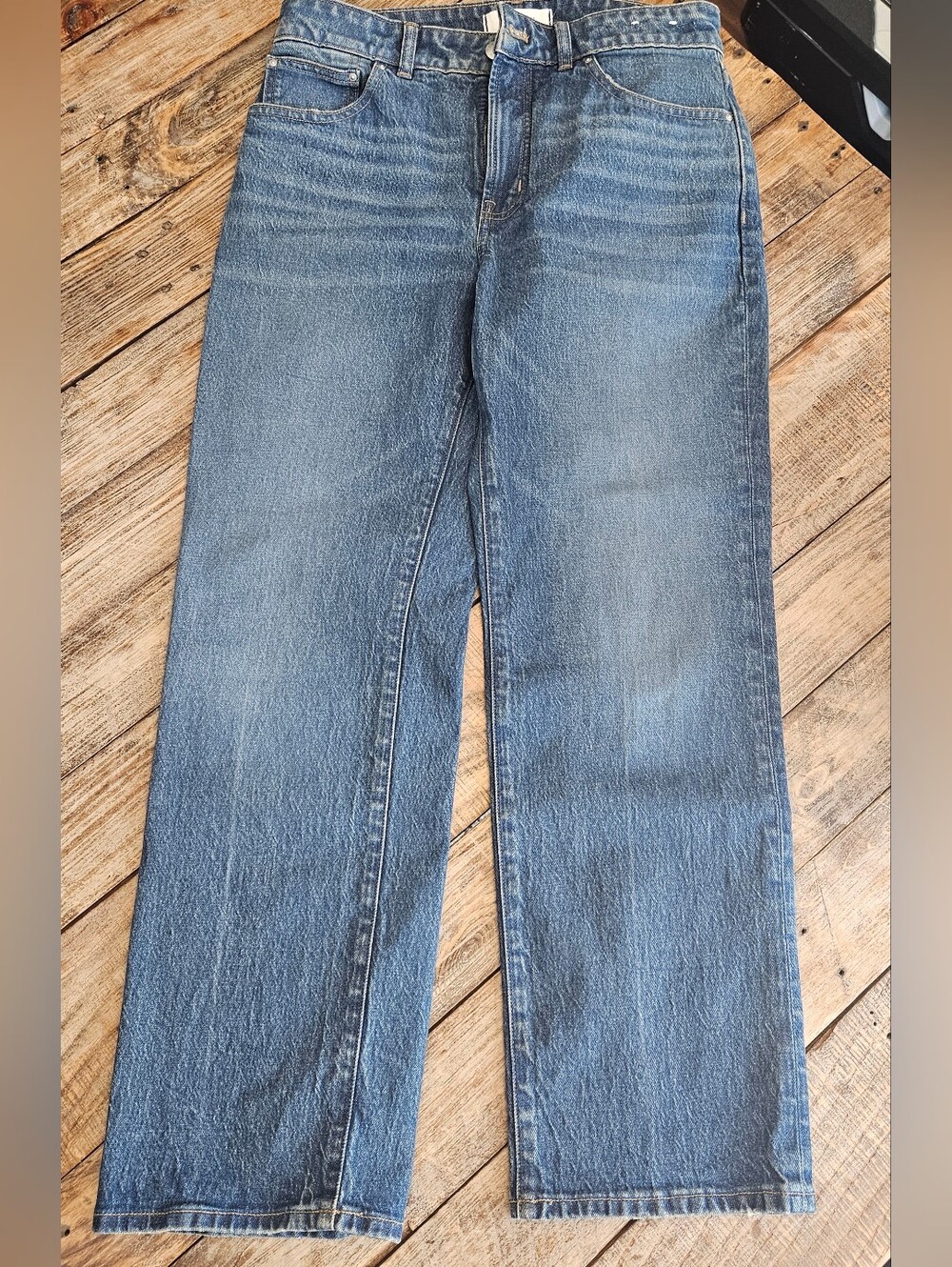 Madewell Women's Straight-Leg Jeans in Medium Blue Wash